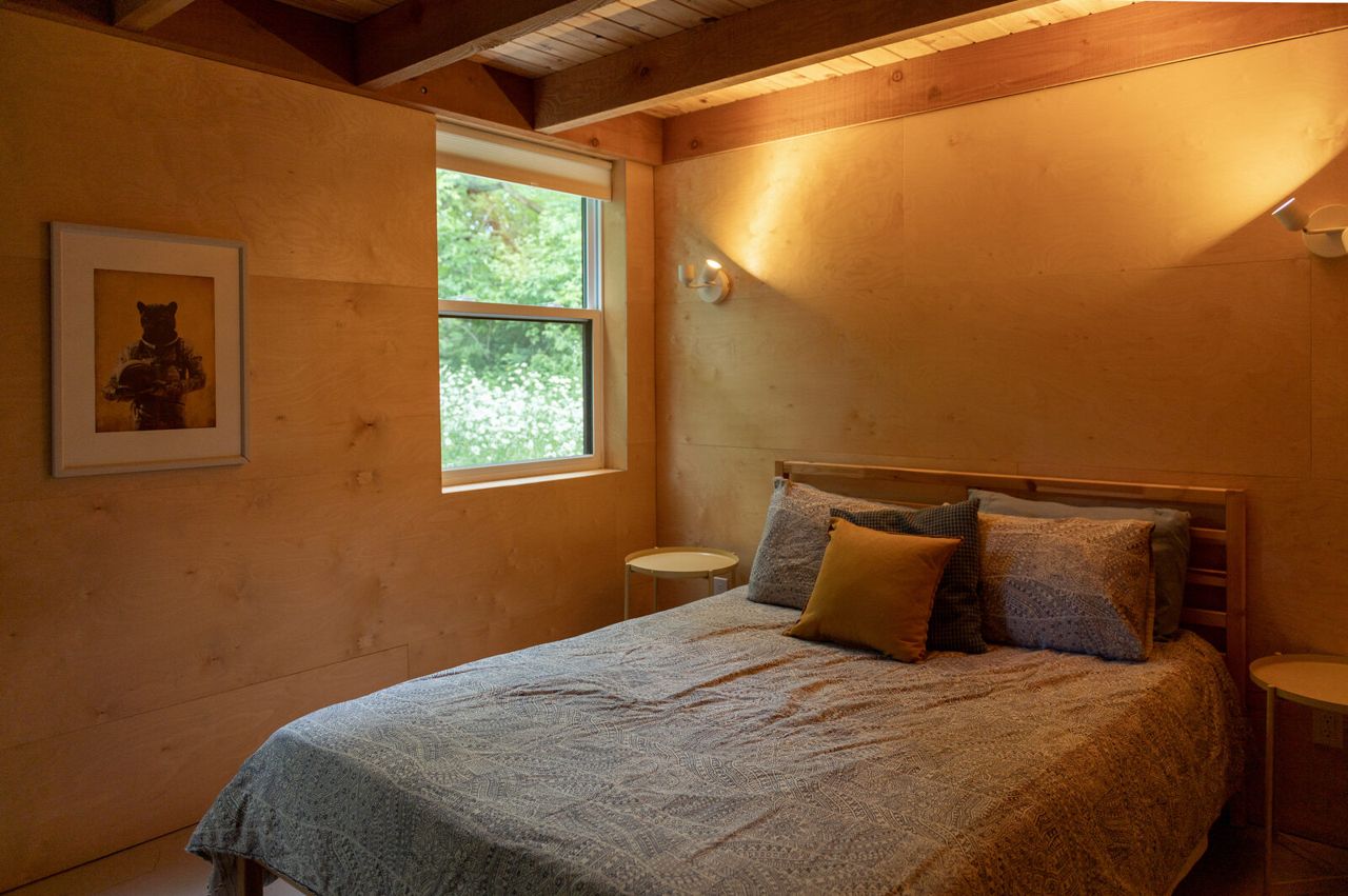 Chambre 2 — lit queen